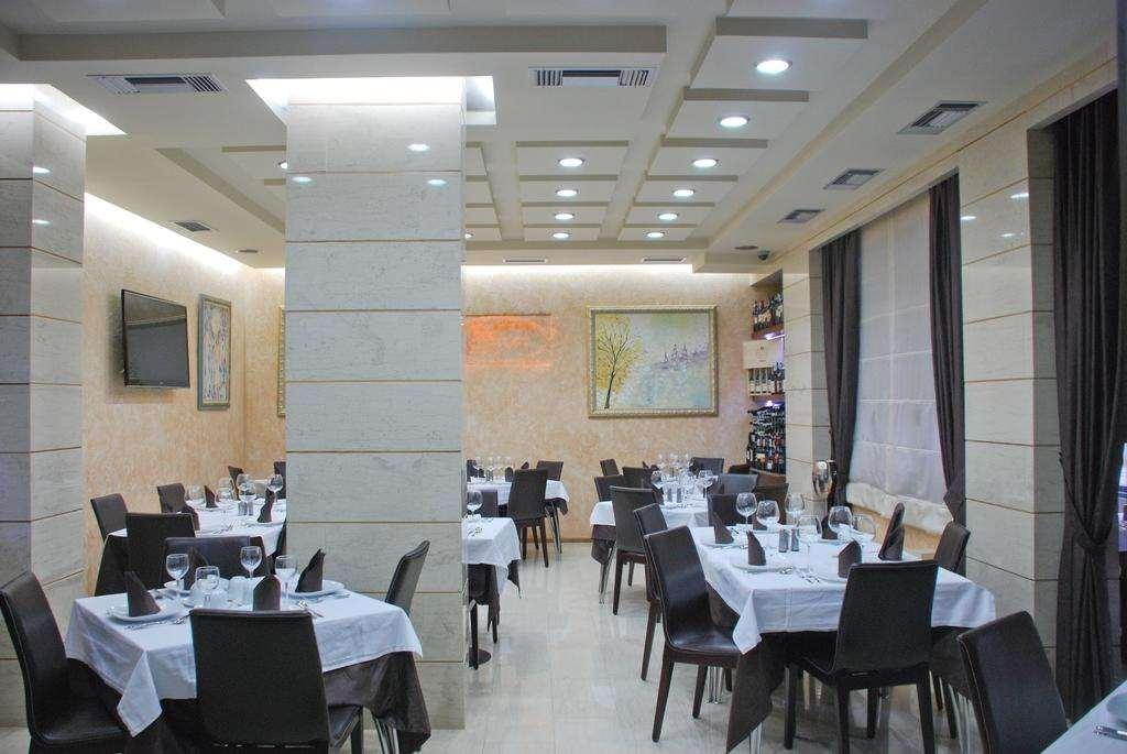 Hotel Comfort Tirana Restauracja zdjęcie